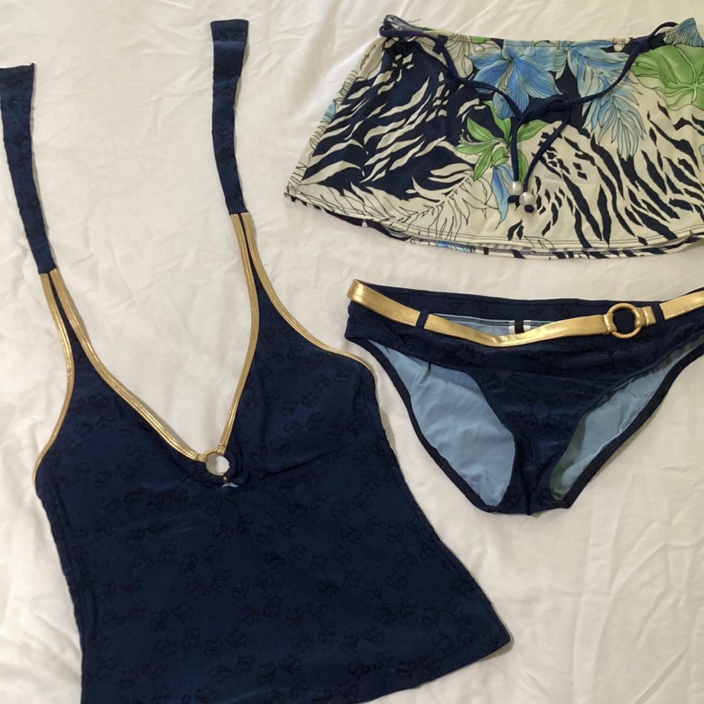 St. John tankini size 10, matching bottoms size 10, and small miniskirt coverup.